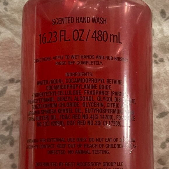 Holiday Set - Cedarwood & Pine Scented Hand Lotion and Wash - 2 bottles - NWOT - Picture 9 of 9